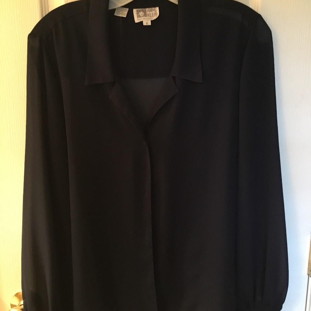 Anne Klein Navy Sheer Blouse. Size 6.